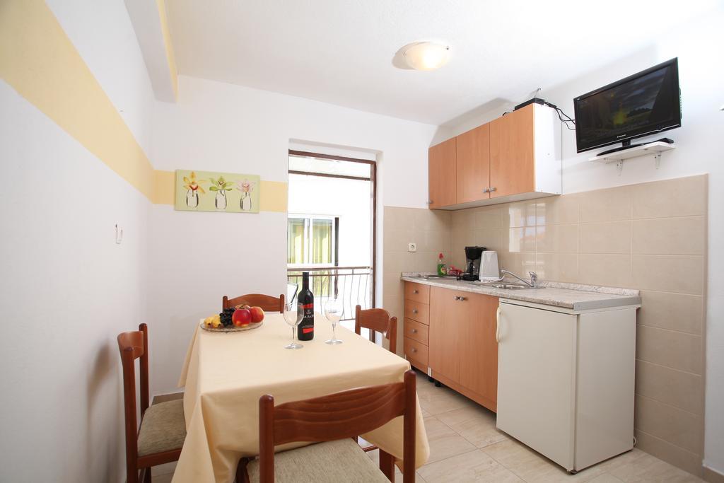 Apartments Kovacic Makarska Camera foto