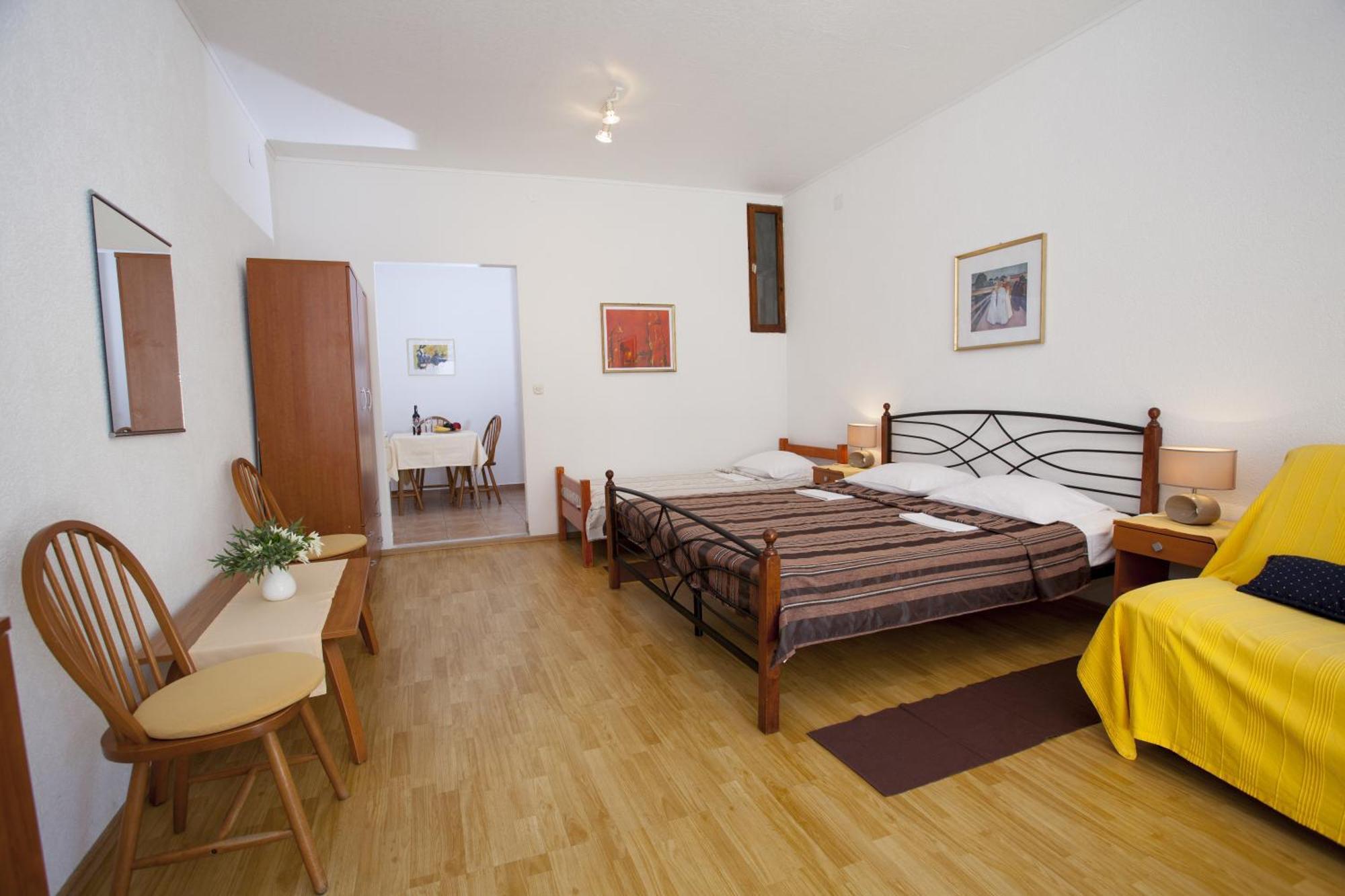Apartments Kovacic Makarska Camera foto