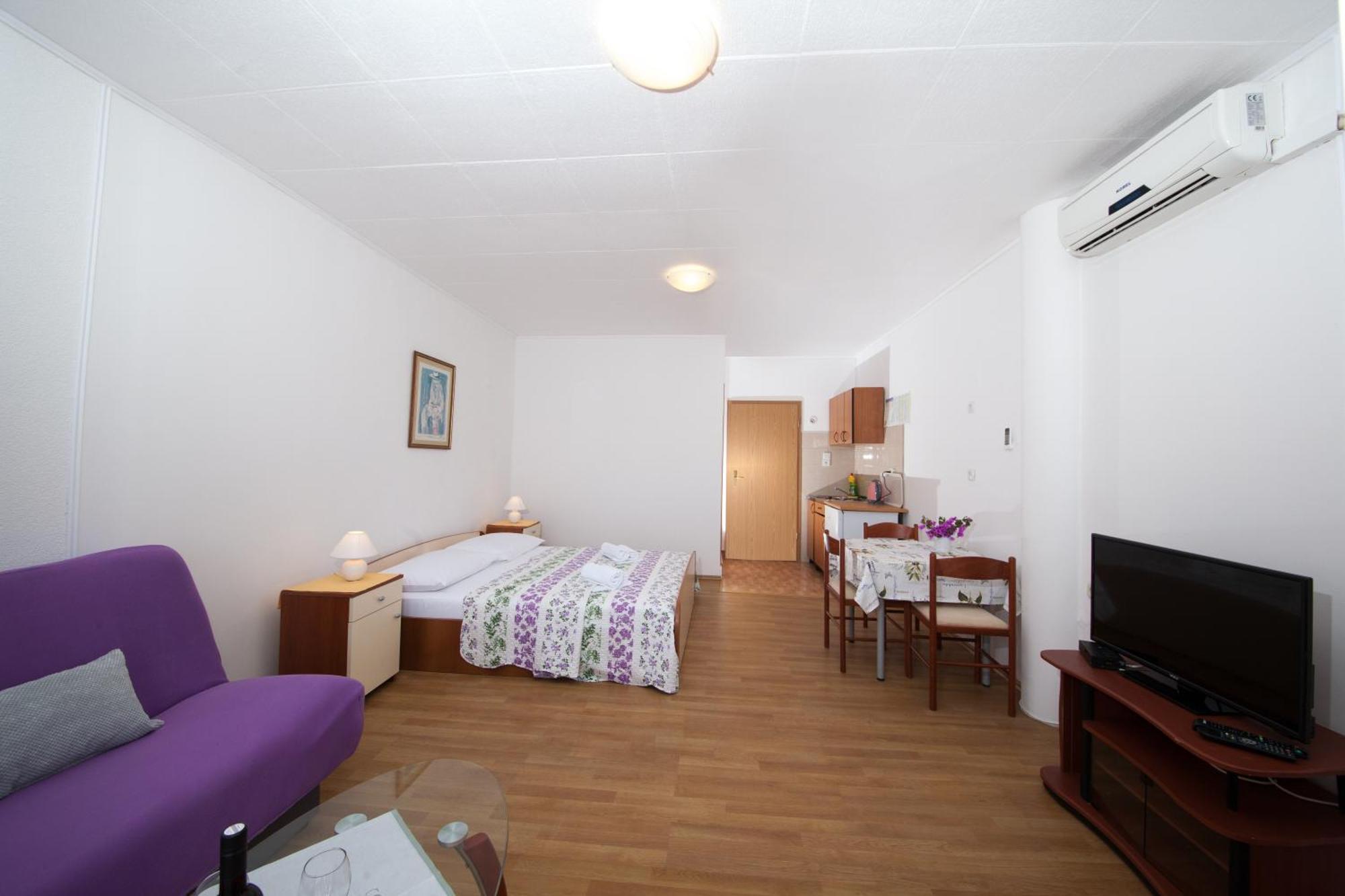 Apartments Kovacic Makarska Camera foto