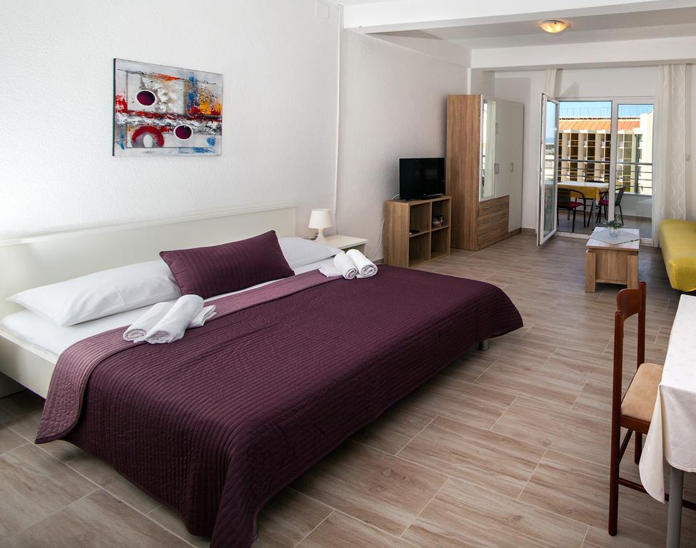 Apartments Kovacic Makarska Esterno foto