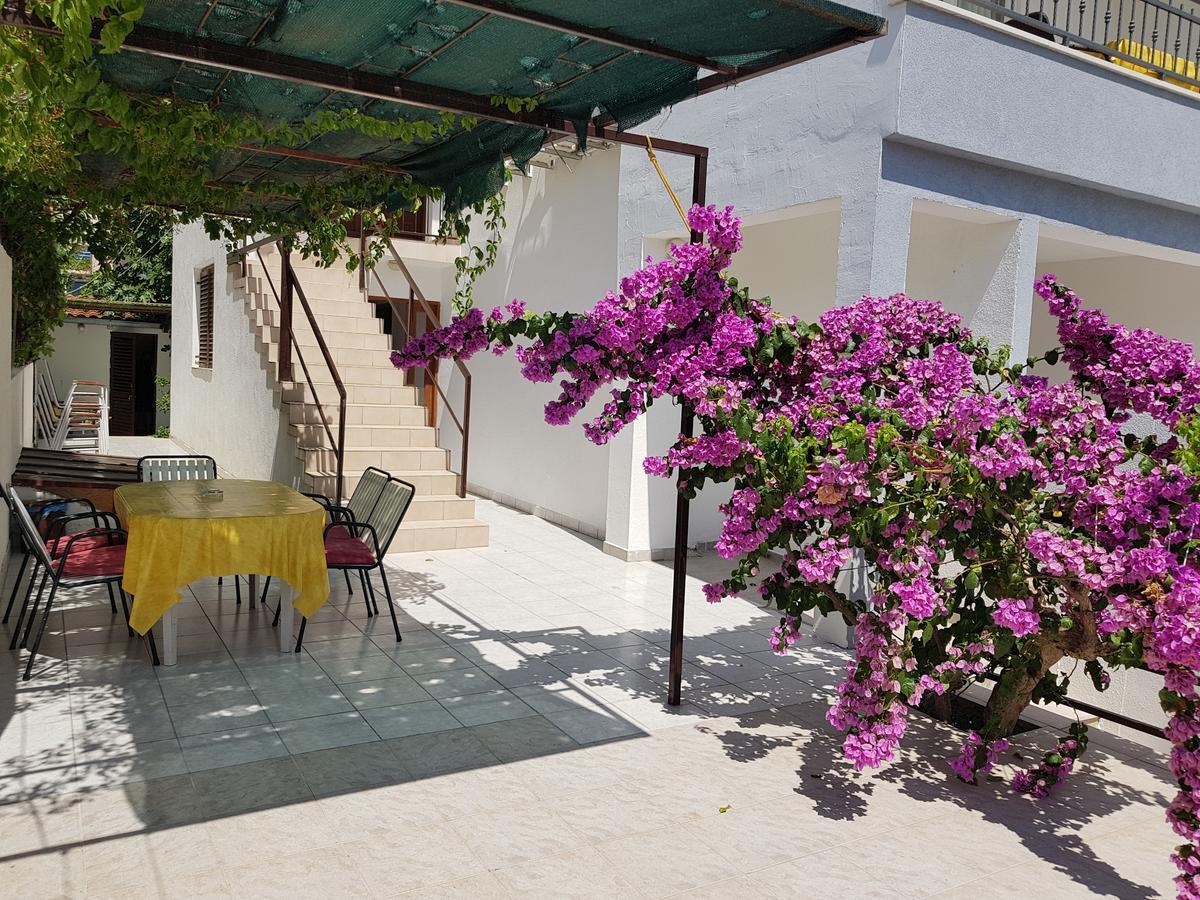 Apartments Kovacic Makarska Esterno foto